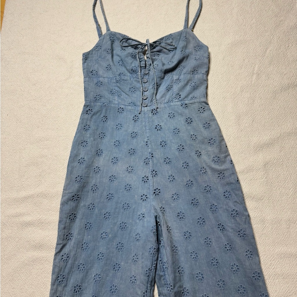 Tularosa Valerie Eyelet Vintage Blue Wide Leg Jumpsuit M - Picture 4 of 9